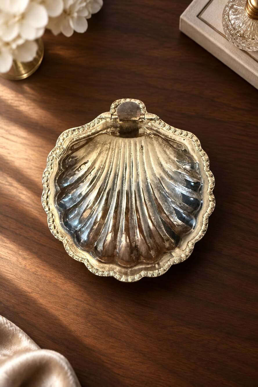 Vintage Brass Shell Trinket Dish Hinged
